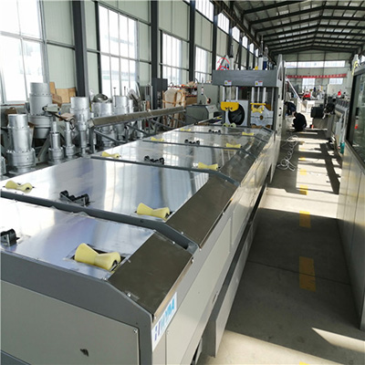 PVC Pipe Extrusion Machine PVC Pipe Extrusion Machine